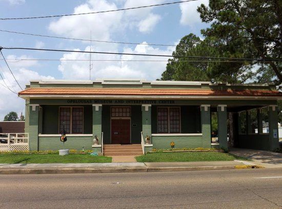 Opelousas Museum And Interpretive center